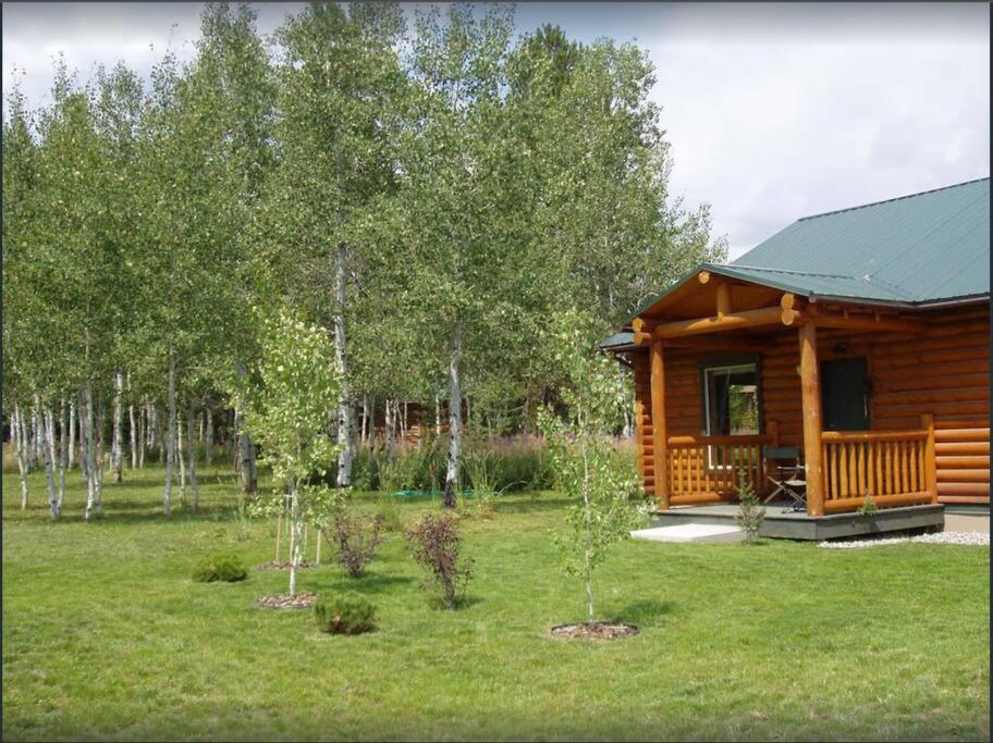 Lazy Fox Cabin West Yellowstone Extérieur photo