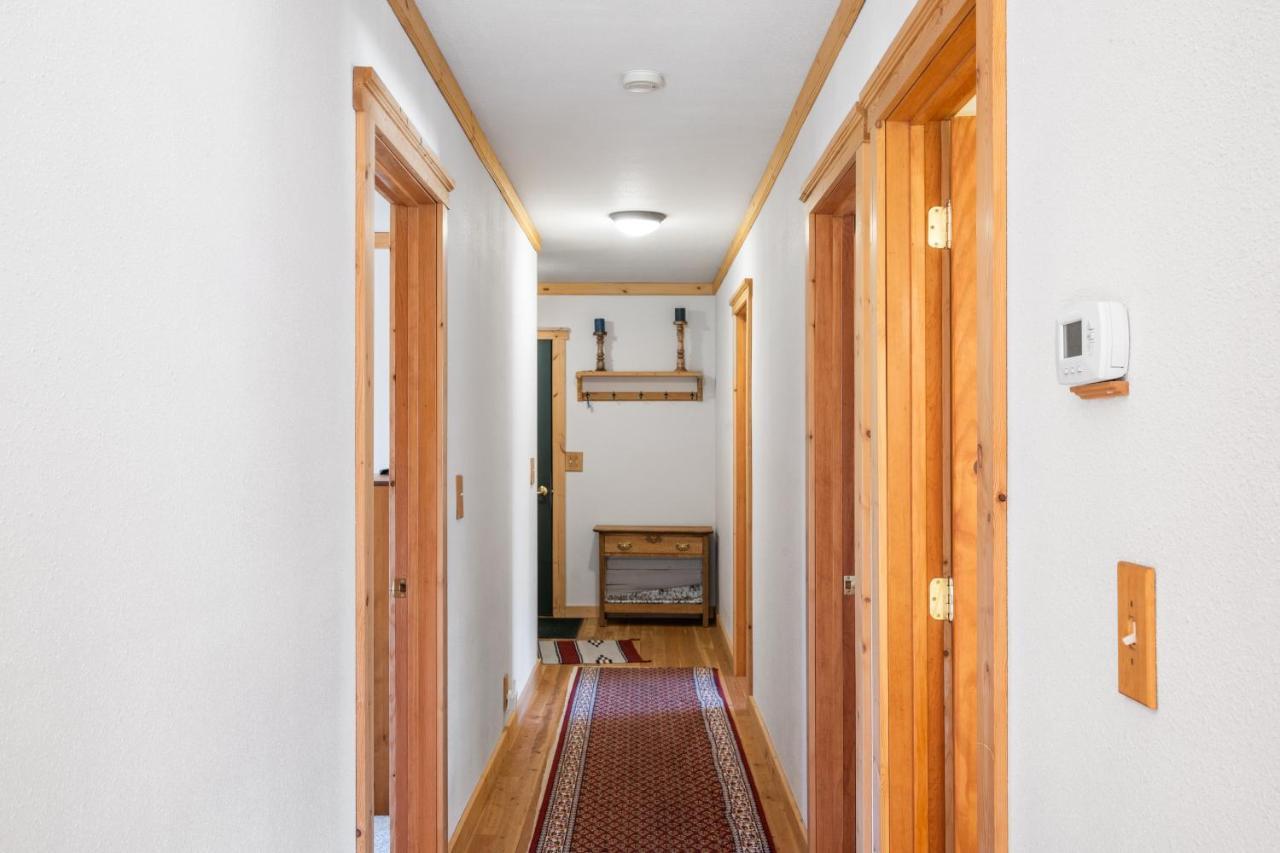 Lazy Fox Cabin West Yellowstone Extérieur photo